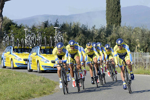 Tinkoff-Saxo rides hard in Stage 1