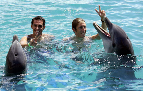 Alberto and Andy and Flipper and Flipperina